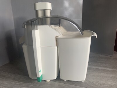 The Juiceman II The Classic Professional Fruit & Veggie Juicer JM-2 by Trillium