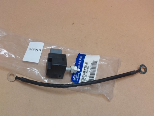 Kia Cerato Sorento Brake Pedal Sensor Switch Picanto Soul 938104DRWAQQH Genuine - Picture 7 of 8
