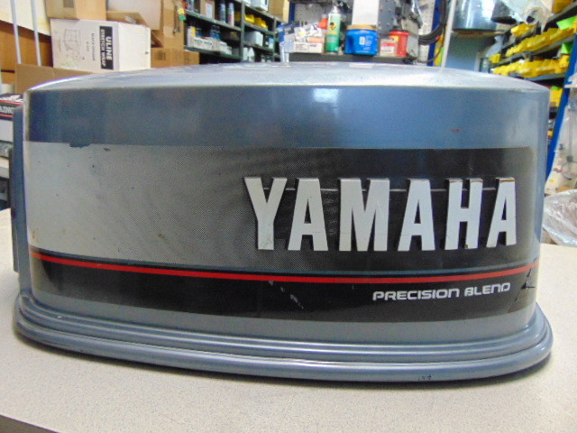 YAMAHA V4 1.7 L. PRECISION BLEND 130 HP 84'-89' TOP COWLING -- STK