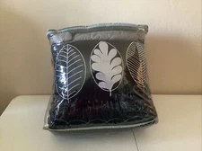 VCNY Home Hayden Black Gray Quilt Set Queen