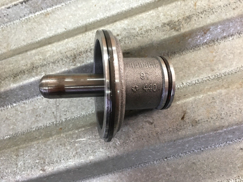 2001 Dodge Ram 1500 46RE 4x4 Transmission Front Band Servo Piston/Spring - Picture 3 of 14