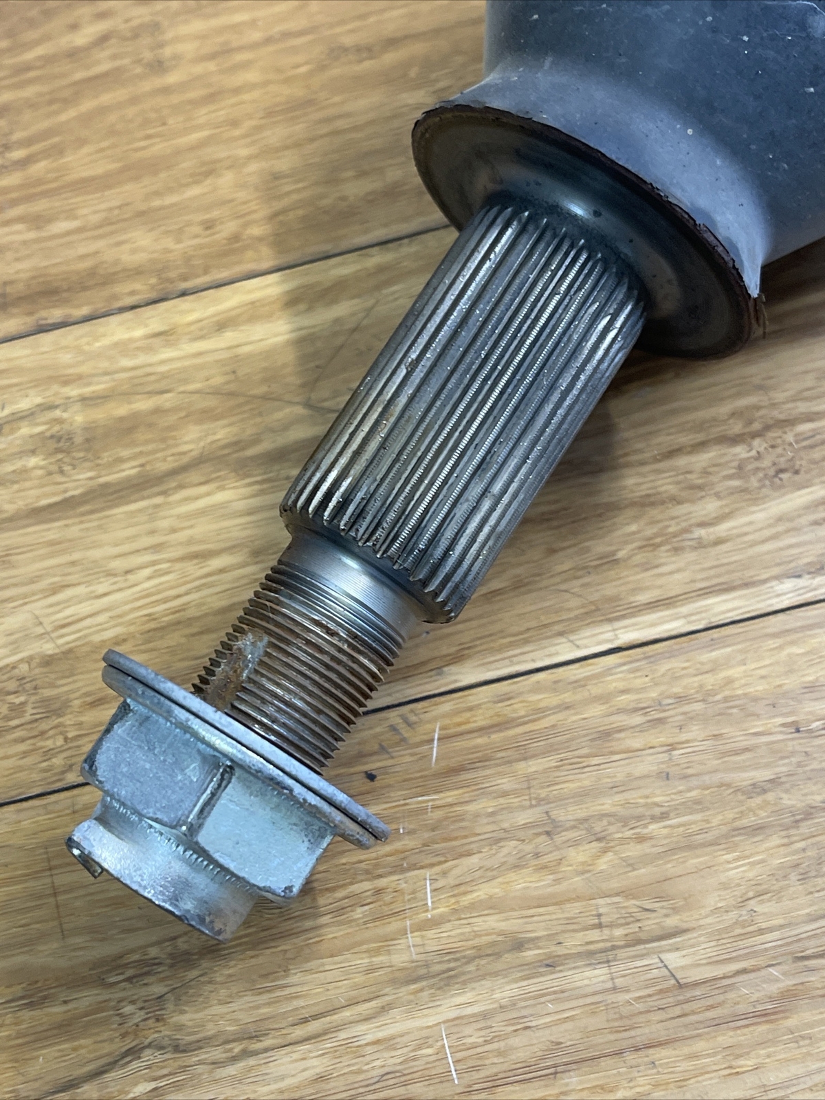 2017-2020 Maserati Levante Rear Right Left Axle Half Shaft OEM