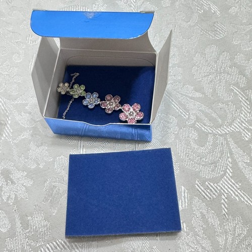 AVON President’s Club 2009 Drop Pendant Pink Blue Necklace Chain Crystal Flowers - Picture 10 of 12