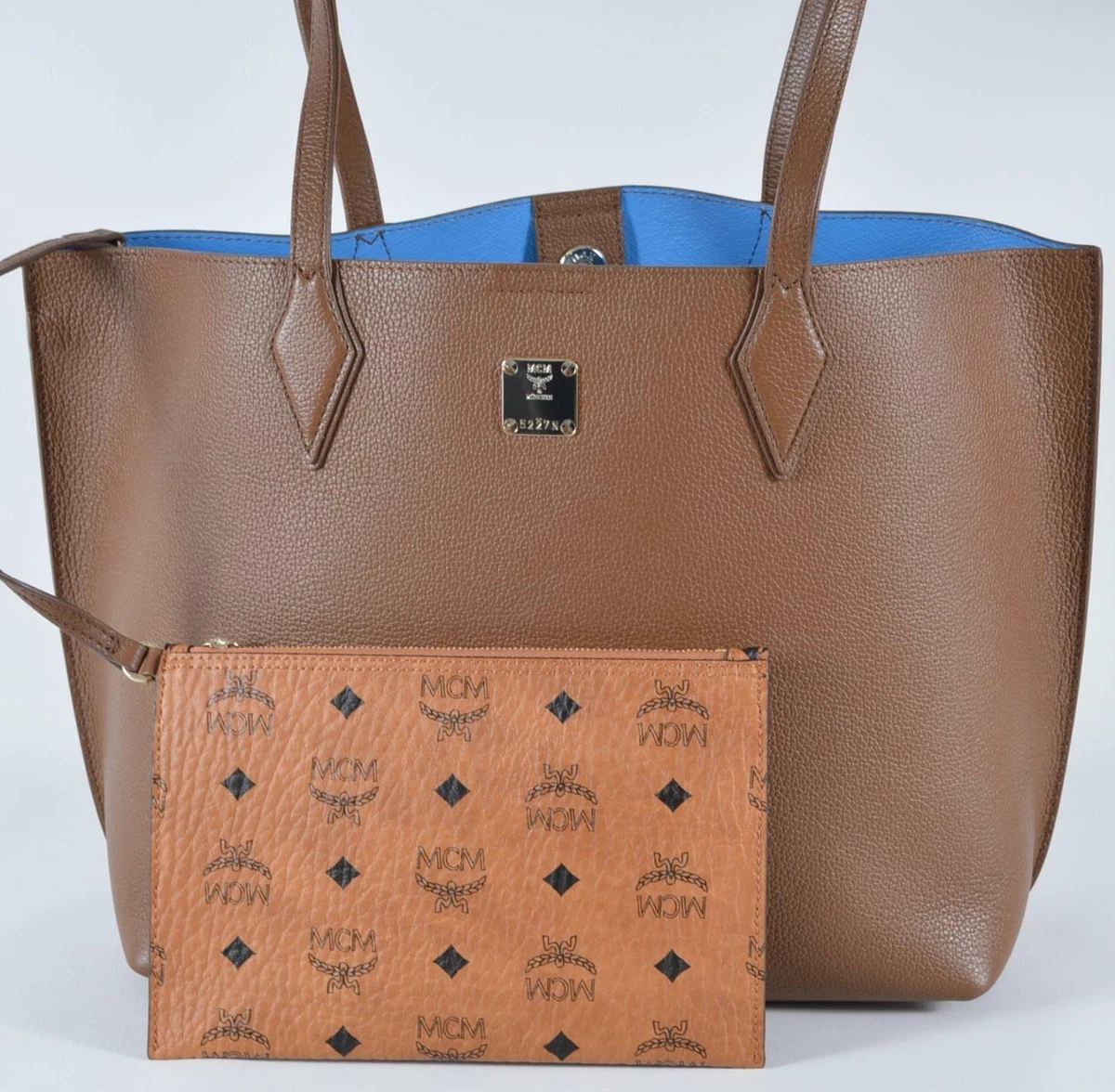 New MCM $680 YRIS Brown Blue Leather Visetos Zip Pouch Shopper Purse Tote Bag