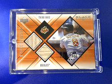 1999 Upper Deck Black Diamond *A Piece of History Dual Bat Relic Cal Ripken Jr.
