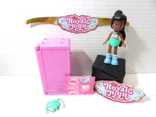 Jazwares ~ROBLOX~ Video Game Royale High Castle Campus Surprise Locker Figure #3