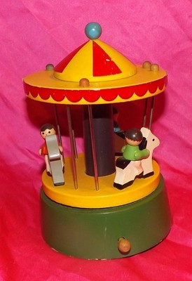 Vintage 1970s Straum Bros Wooden Music Carousel Merry Go Round Copenhagen Tested