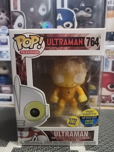 Funko POP! Television: Ultraman - Ultraman [GITD] #764 (2019 SDCC Toy Tokyo EXCL