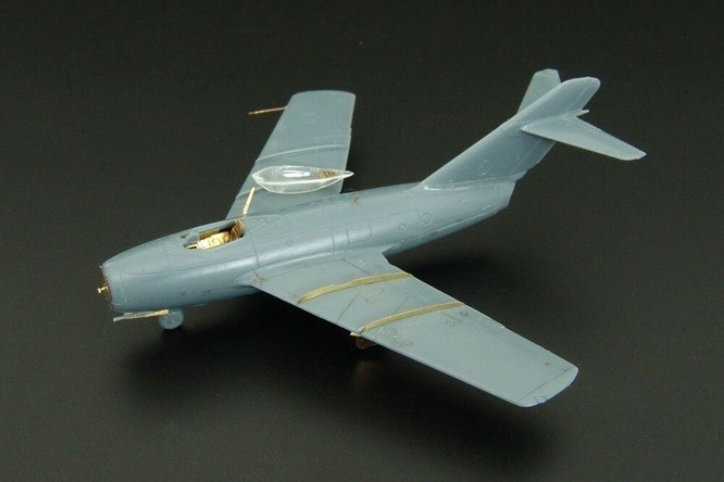 Brengun BRL144105 - 1:144 MIG-15 BIS 2Pcs (Eduard) - Etched Set New