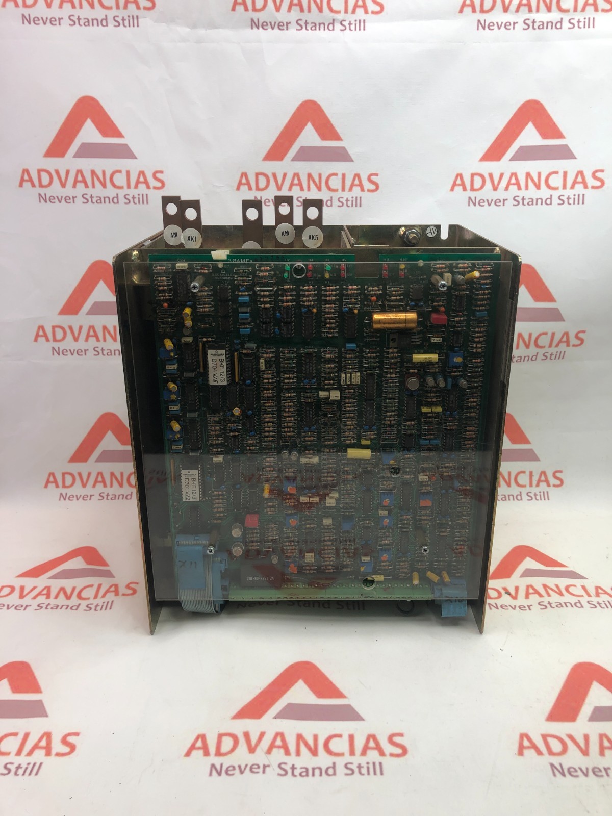 BAUMULLER DC DRIVE, BKF12/30/400-3124000, garantie 1 an, reconditionné.