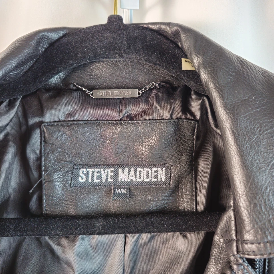 Chaqueta de Moto Steve Madden Tachonada Policuero Negra Talla M/M Foto 4 de 4