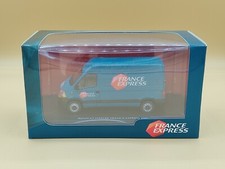 1/43 Renault Master II "France Express" Bleu 2009 Eligor ref: 113925