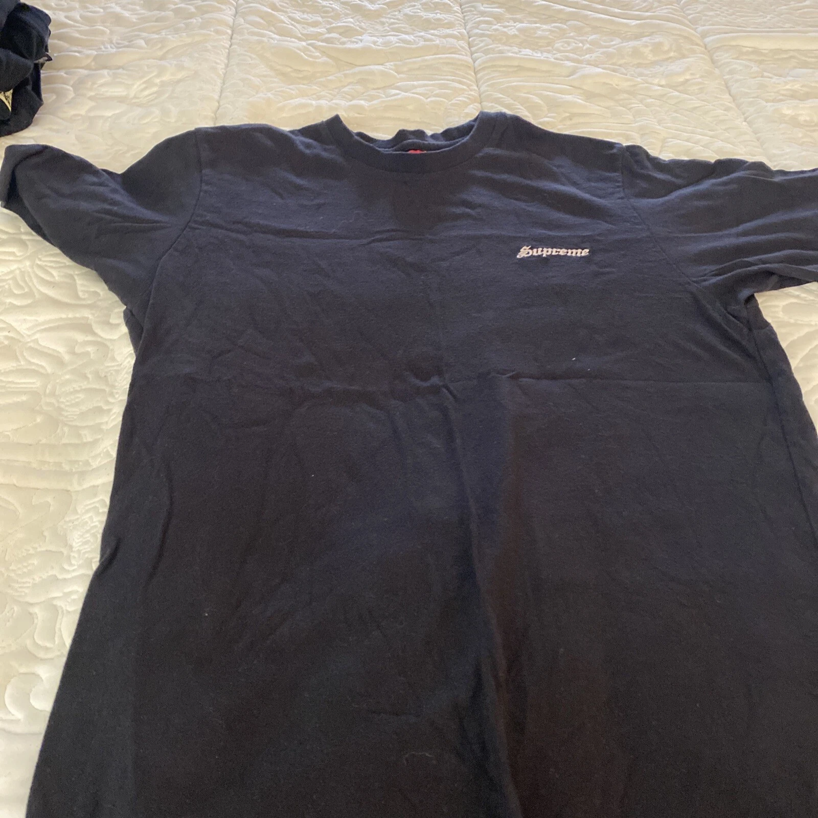 T SHIRT SUPREME WASHED SCRIPT S/S noir moyen