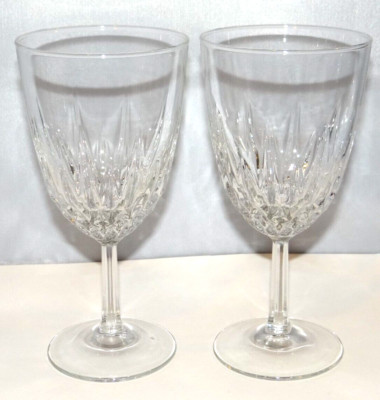 2 Cristal D'Arques Durand France DIAMANT Stemware Wine Glasses Goblets 6 3/4 