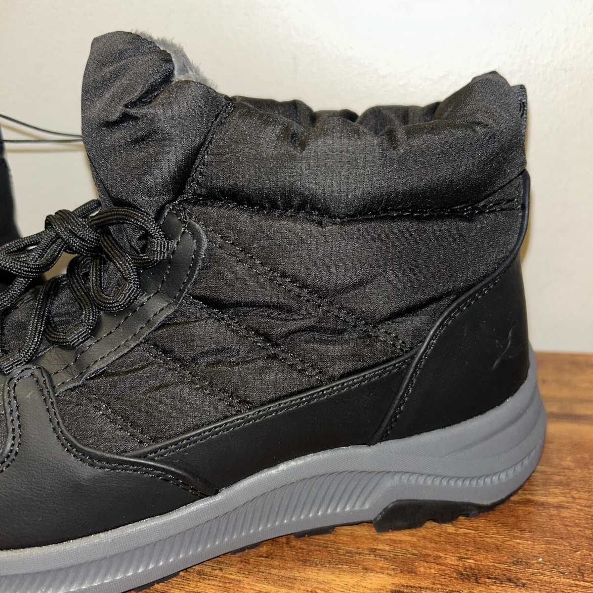 NEW Eddie Bauer Women's Balasana Winter Boot, Size 7, Black