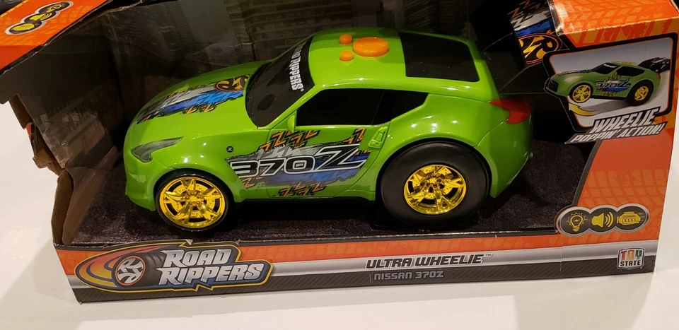Road Rippers Ultra Wheelie Nissan 370 Z Car Toy State Green Lights Sound Ages 3+ - Image 3 of 3