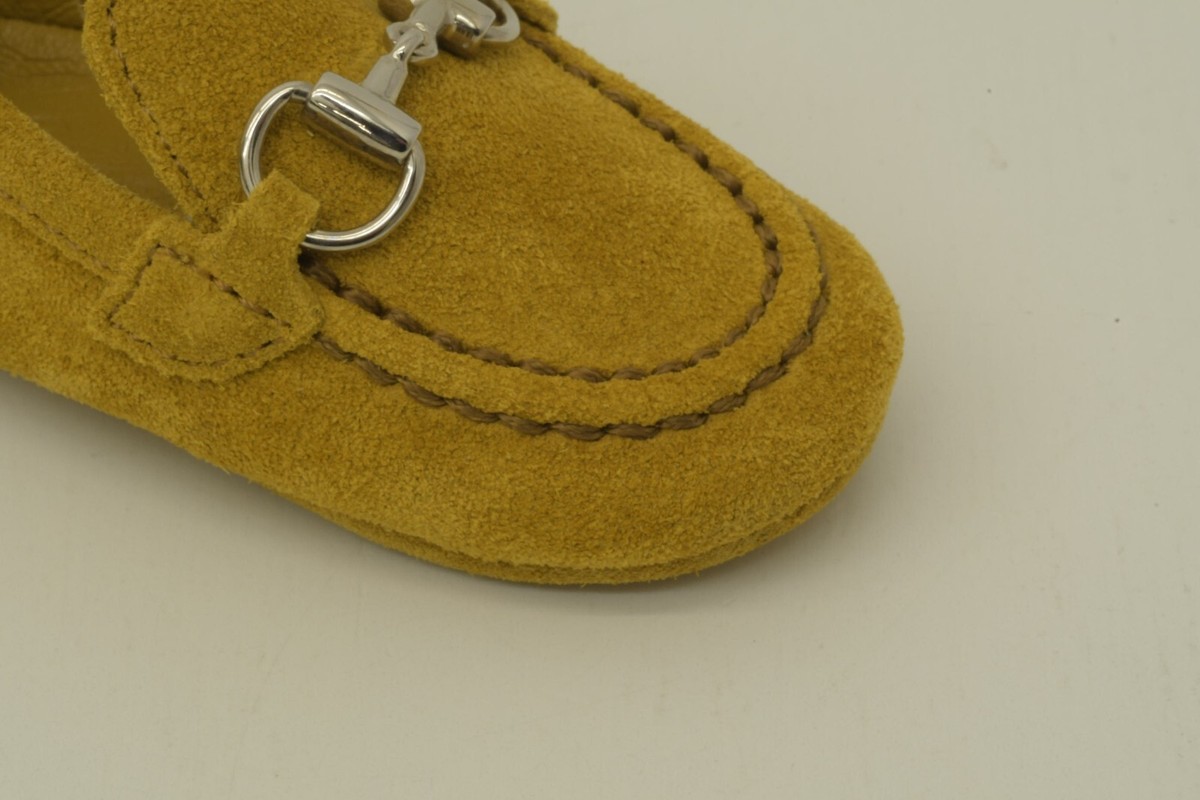 Authentic Gucci Yellow Shoe Keychain Suede SP Horsebit  display picture 3