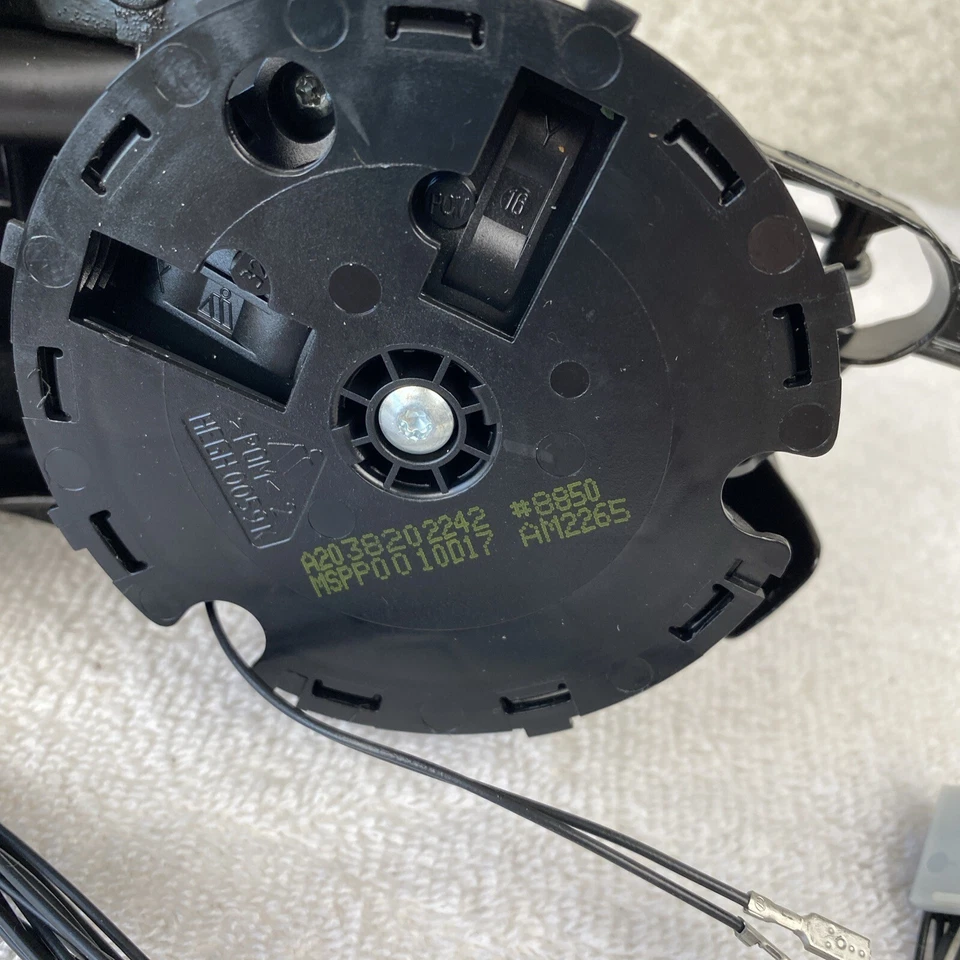 Conjunto de espejo retrovisor derecho genuino mercedes-benz e320 e350 e500 e55amg oe 2038105076 Foto 3 de 4