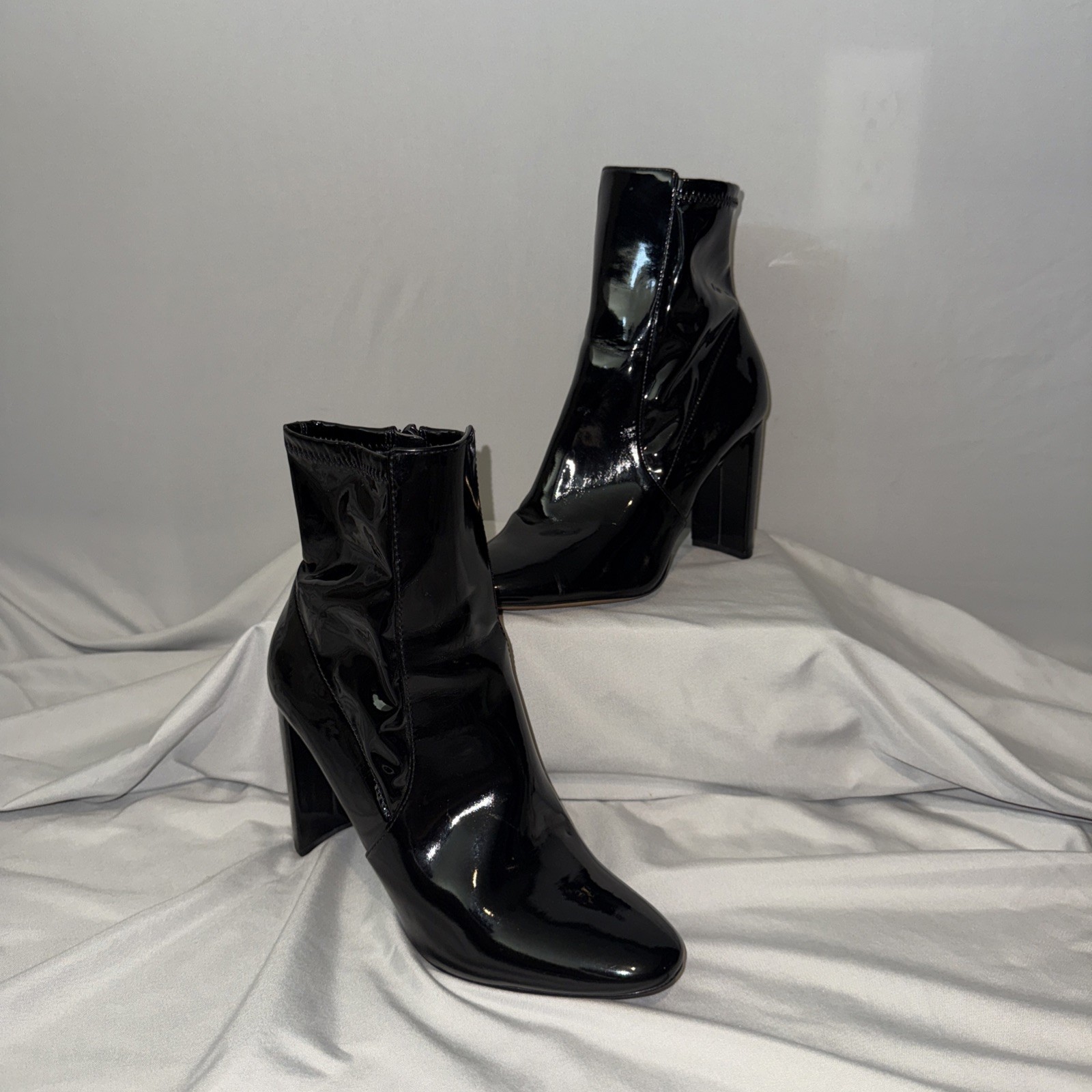 Aldo Faux Patten Leather Heel Boots Black Shiny Sock Booties Women’s 9