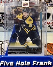 2018-19 Upper Deck - Young Guns Urho Vaakanainen #468 Clear Cut (RC)