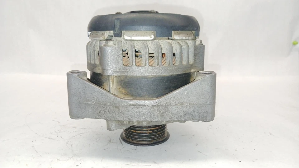 Alternador Chevrolet Silverado 2500 '15-'19 6,0 L 94 k millas OEM ¡1 año como nuevo! Foto 4 de 4