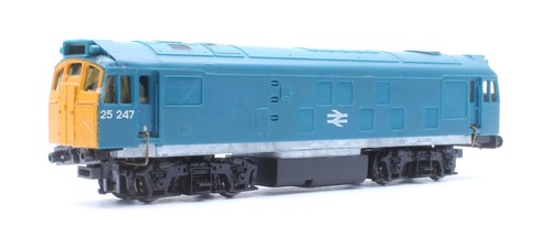 BACHMANN/ HORNBY SPUR "OO" DIESELLOK BR BLAU CLASS 25 #25247 | Condition: Used