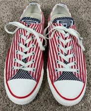 CONVERSE All Star Chuck Taylors Stars and Stripes Mens 8 Womens 10 Low Tops