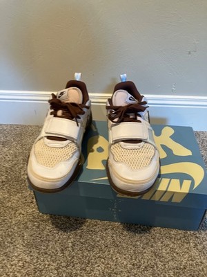 Size 11.5 - Travis Scott x Nike Zoom Field Jaxx Light Chocolate