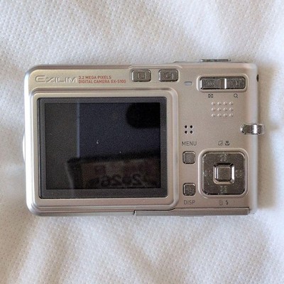 CASIO EXILIM EX-S100 デジタルカメラ Amazon | CASIO EXILIM CARD EX-S100 デジタルカメラ | コンパクト 通販