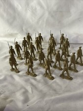 MARX LOT Of 20 54mm Marching Figures BATTLEGROUND Toy Soldiers 5960 Playset