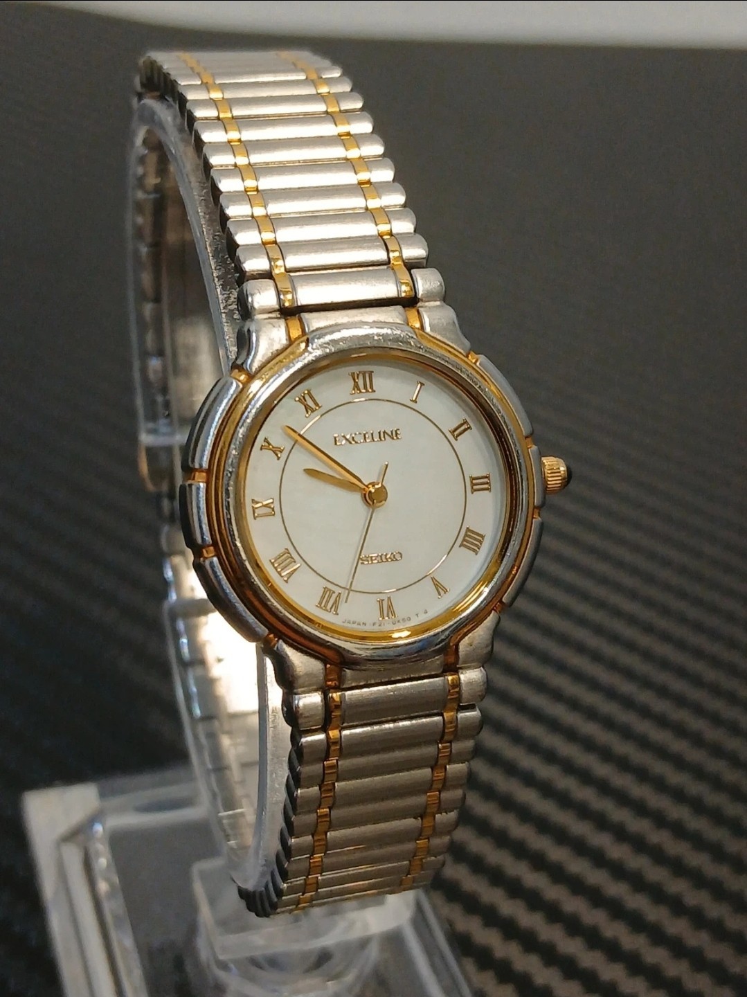 Vintage Watch Seiko Exceline Dolce Ladies 1F21-0D70 - vintagewatches.pk