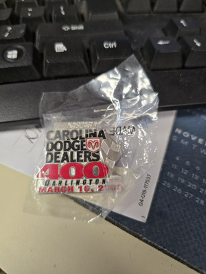 Carolina Dodge Dealers 400 At Darlington March 16, 2003 Nascar Event Pin