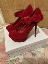 Brand New Women’s Red Suede Platformed Heels With Bow Detailing Strap