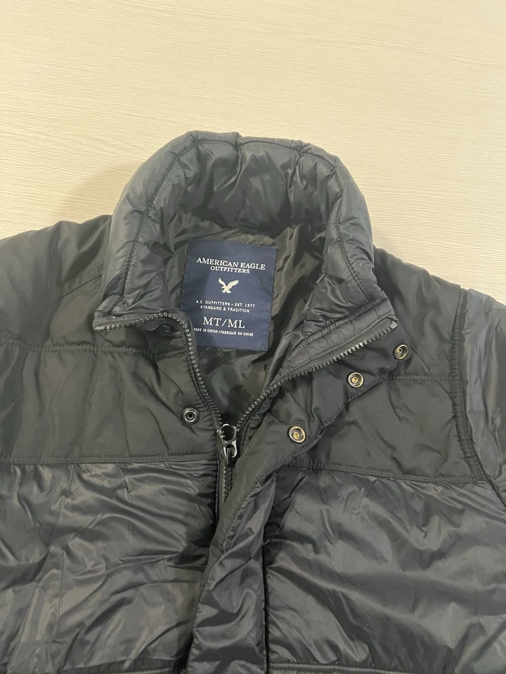 Chaqueta Bomber American Eagle Para Hombres MT Negra Bolsillos con Cremallera Informal Foto 2 de 4