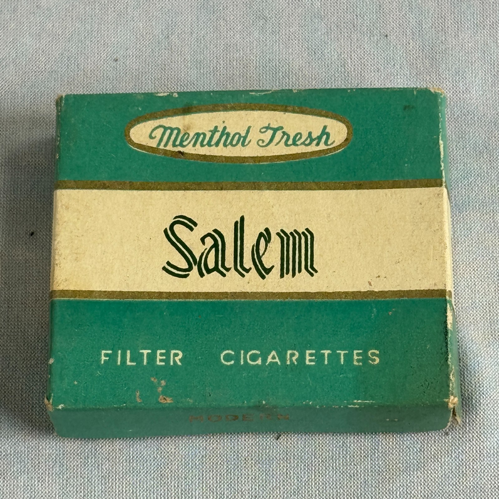 Vintage Salem Menthol Fresh Cigarette Pack Lighter “Modern” H.M.C Japan w/ Box