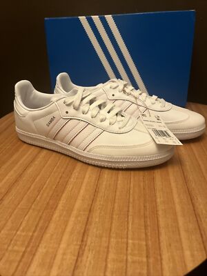 NEW Adidas Originals Samba Vegan x Mickey Mouse White Sneakers GY1890 Men's Sz 9