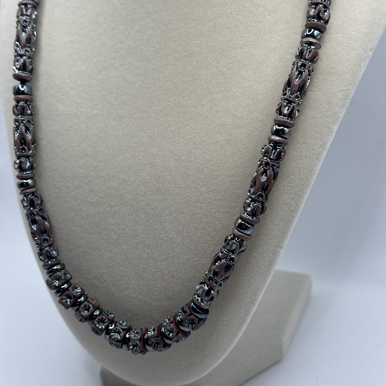 Silver And Blue Beaded Necklace Flower Design On Beads With Tie Back