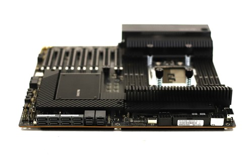 ASUS Pro DDR4 Sockel AM4 Extended-ATX WiFi Mainboard P/N: WS WRX80E-SAGE SE - Bild 4 von 5
