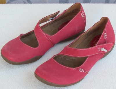 clarks red flat shoes