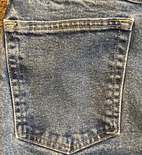 Men’s Wrangler 36 X 30 Regular Fit Comfort Stretch Waistband Medium Wash Denim - Picture 5 of 9
