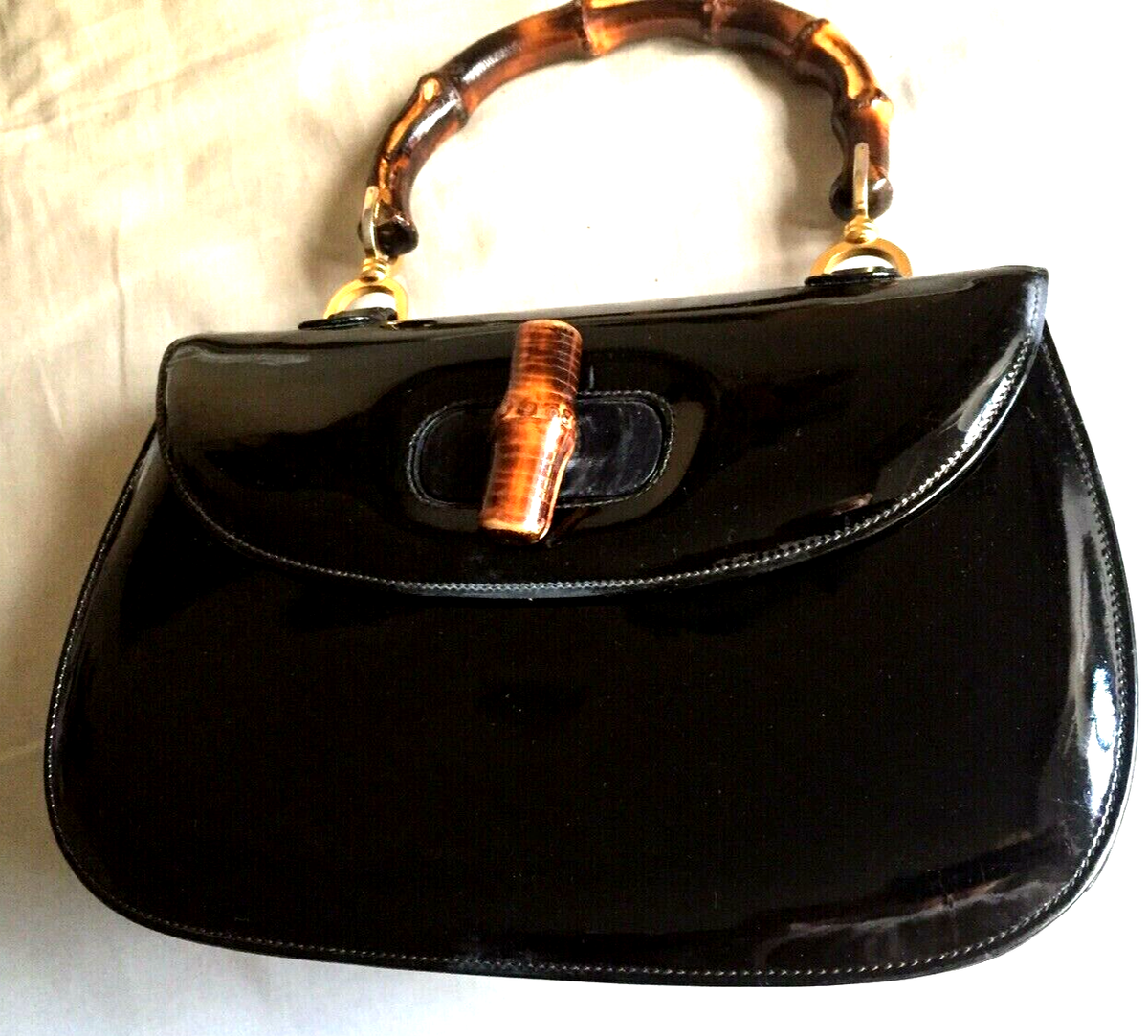 AUTH GUCCI 60' CLASSIC BLACK PATENT LEATHER HANDBAG BAMBOO HANDLE
