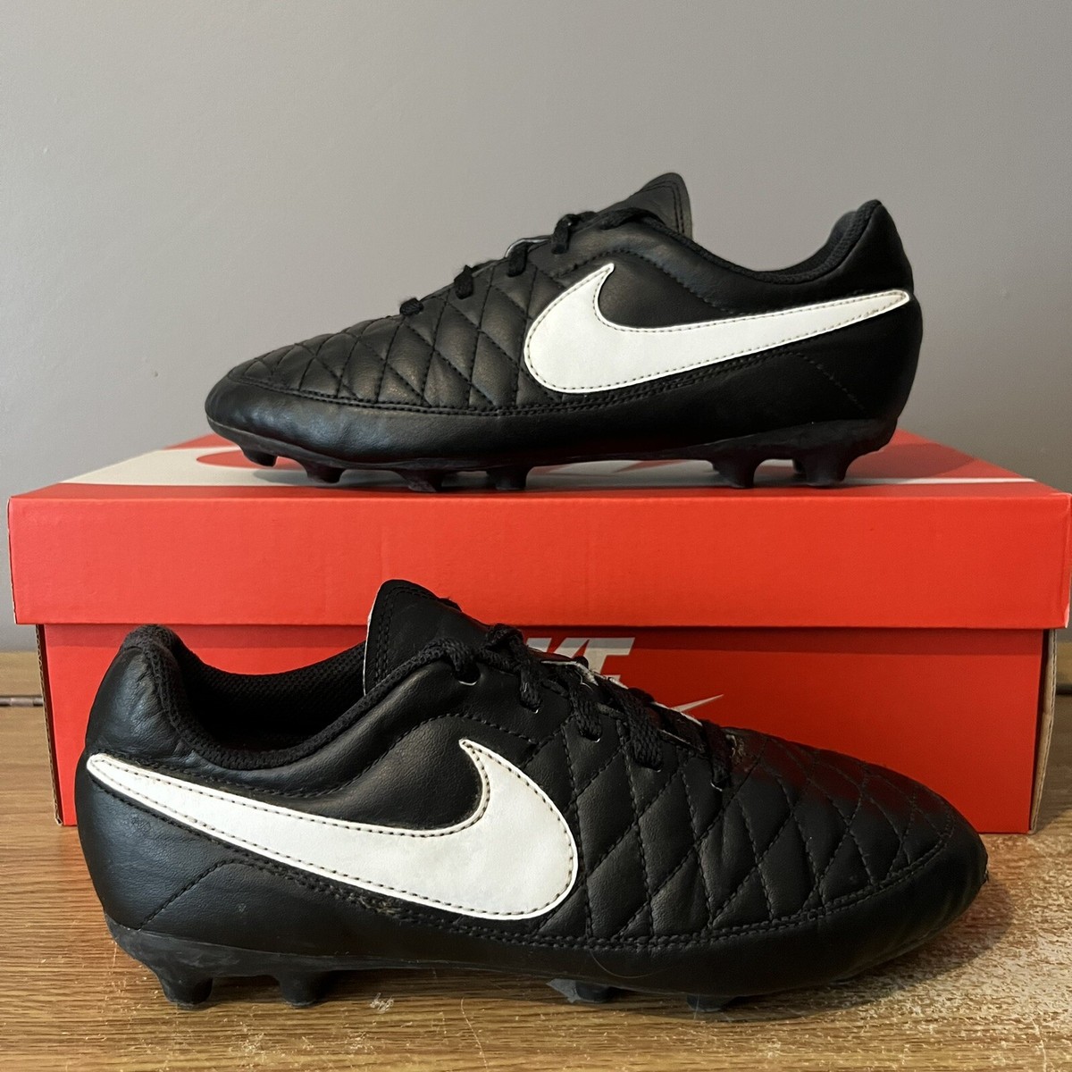 Nike Majestry FG Football Boots Men's UK Good Black