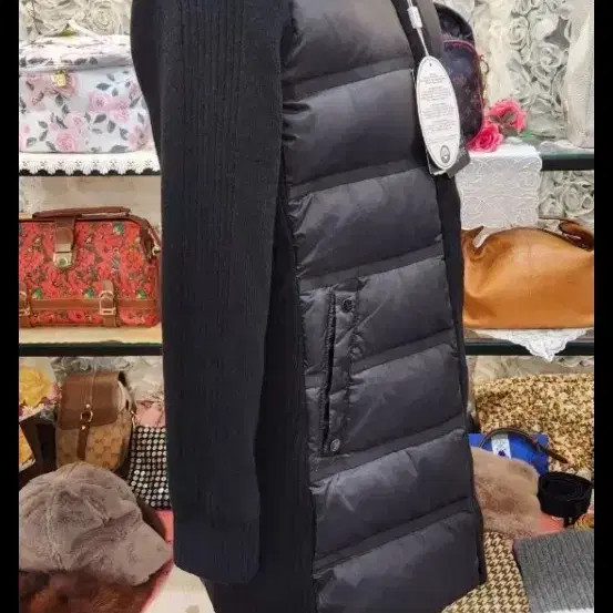 Volvik Goose Down Half-Padding Jacket (Size 66) - image 4