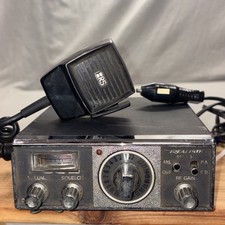 Realistic TRC-52 23-Channel CB Radio Transceiver w/IRS Microphone. Power tested