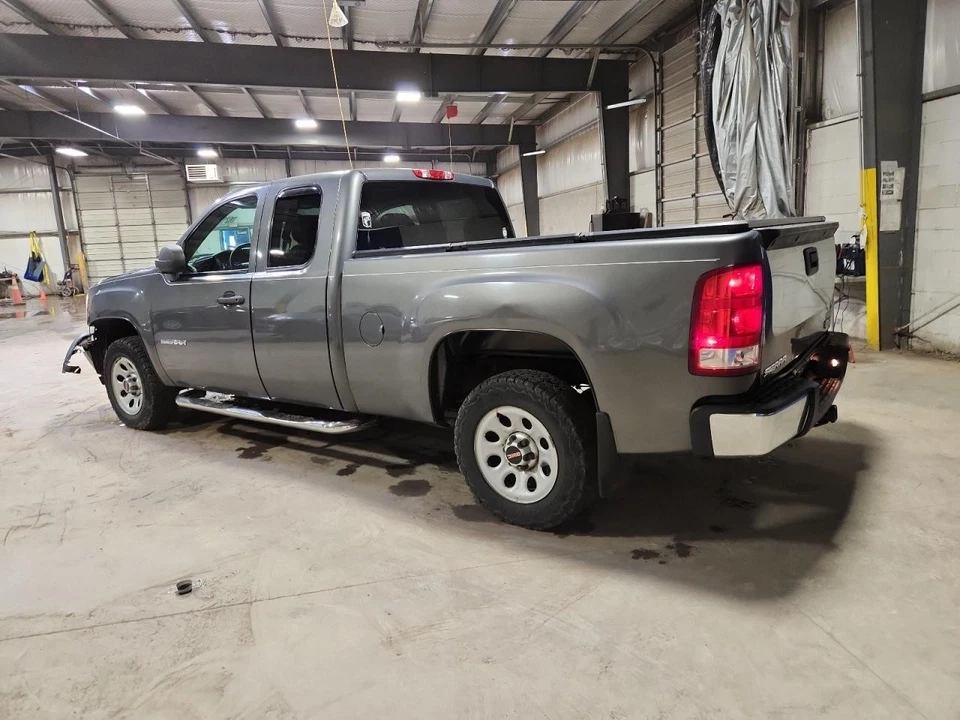 Used Rear Left Door Assembly Rear Side fits: 2011 Gmc Sierra 1500 pickup Extende - Image 3 of 4