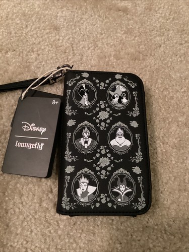 LOUNGEFLY DISNEY VILLAINS PORTRAIT WALLET~ WITH TAGS~ BRAND NEW~ GITD ~