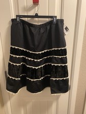 NWT Mossimo Skirt L Ladies Black Velvet Layer Elastic Waist Lace Trim Large Lg
