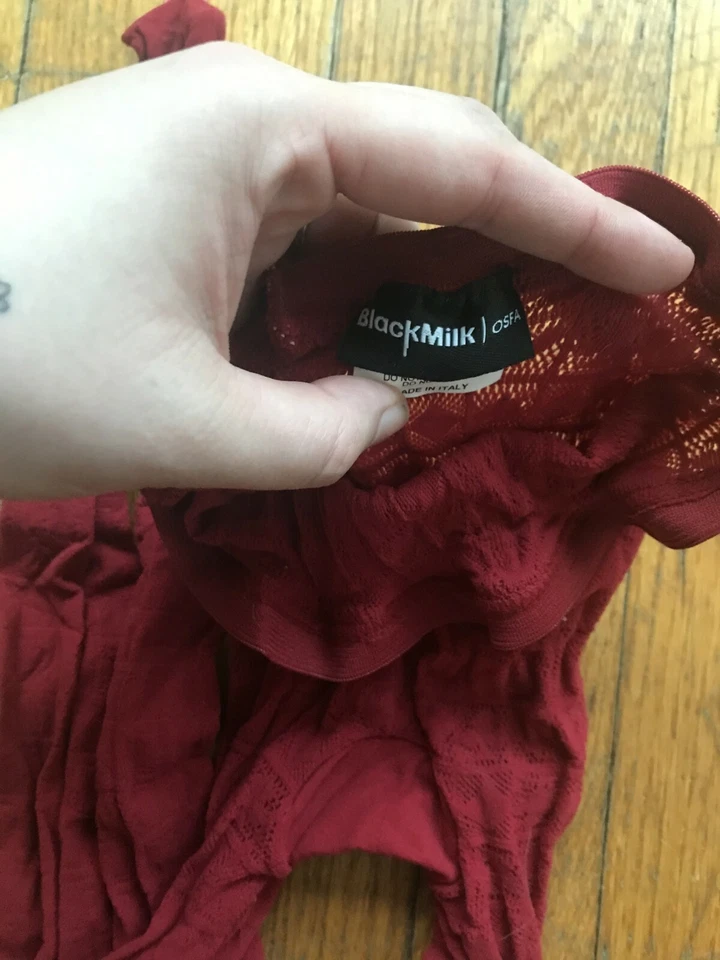 RARO Edición Limitada Negro Leche Ropa Tarjeta Traje Medias en Vino - Nuevo sin Etiquetas Foto 3 de 4