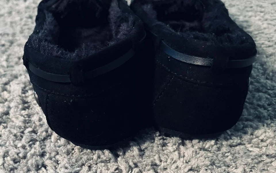 Makalu 拖鞋女式 7 码黑色莫卡辛记忆泡沫人造毛皮室内室外 — 第 4/4 张图片