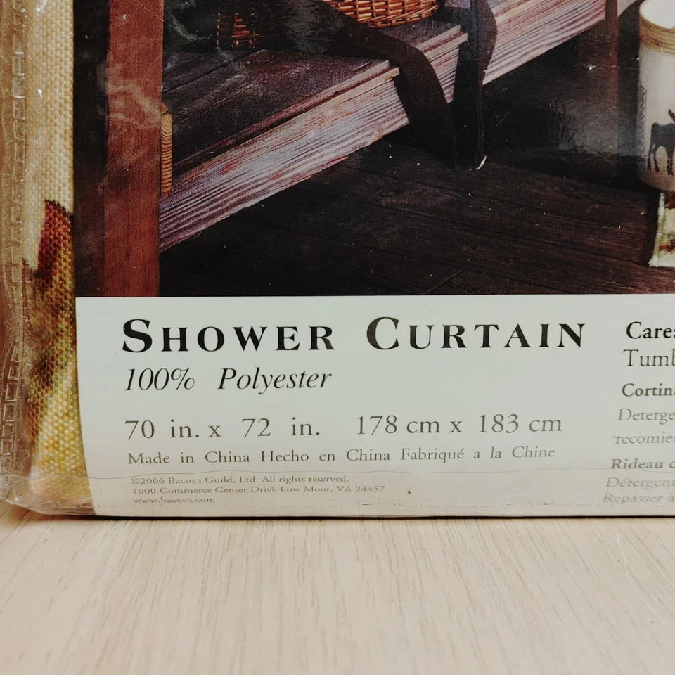 Cortina de Ducha Bacova OUTDOORSMAN 70x72" Cabina Rústica Poliéster  Foto 3 de 4